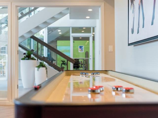 600 W County Line Rd - Photo 7 of 28