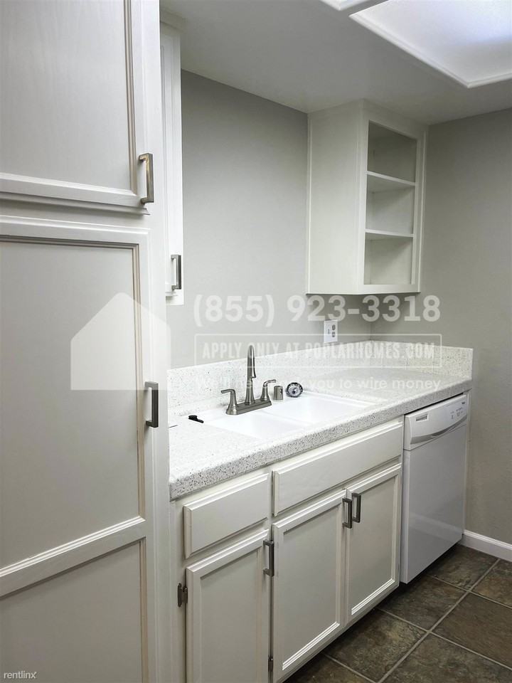 3304 Shadow Park Pl - Photo 3 of 17