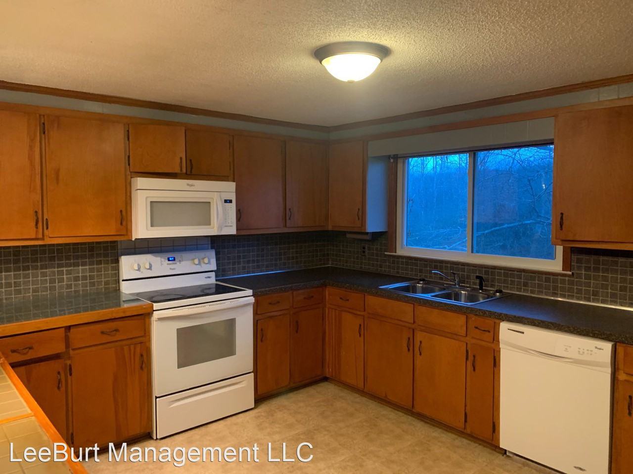 40726 Hearne Rd - Photo 3 of 16