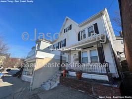 featured image of 6 Walk Hill St #R