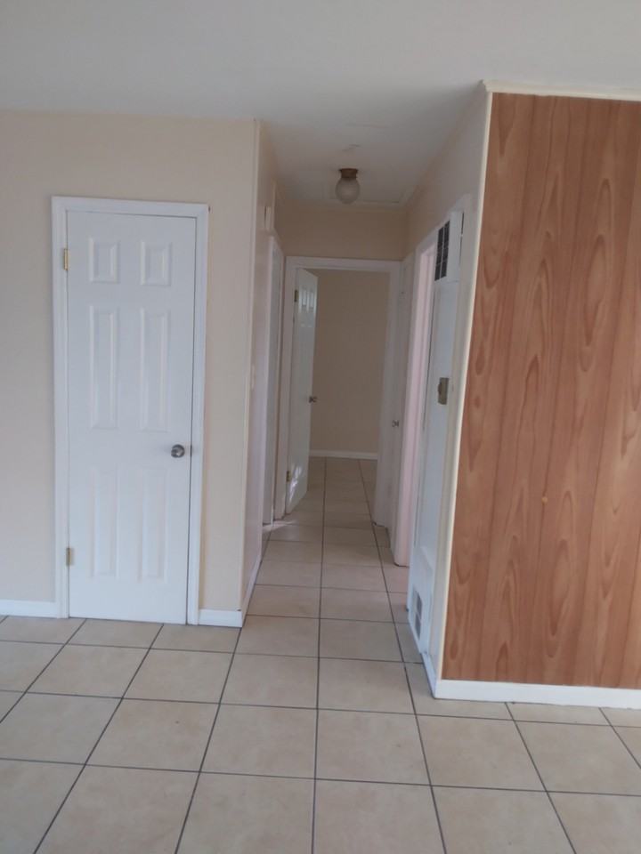22138 Belinda Avenue - Photo 3 of 17