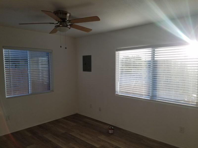 3534 Pinewood Rd - Photo 3 of 8