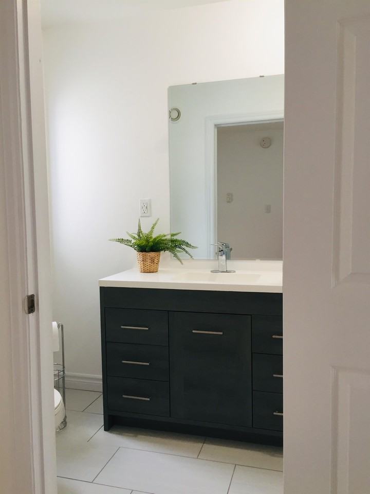 243 Carillon St #3 - Photo 4 of 17