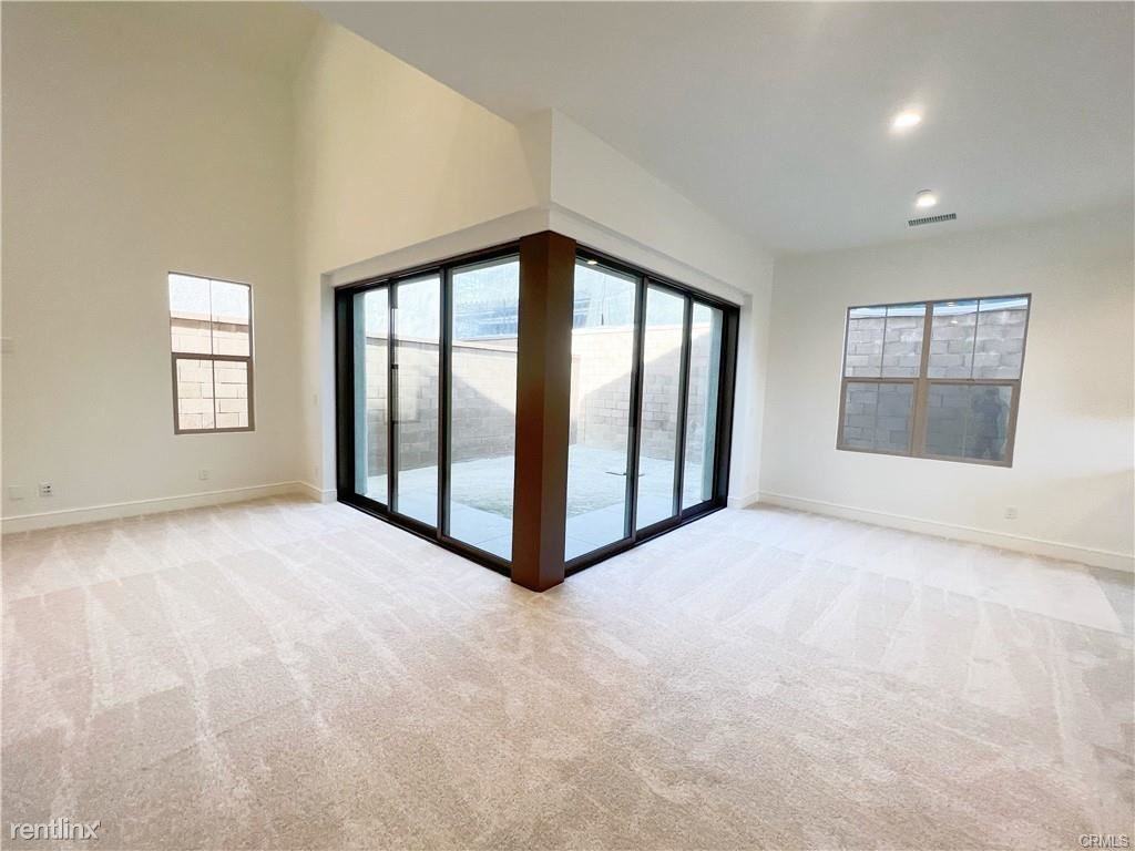 125 Halworth - Photo 2 of 2