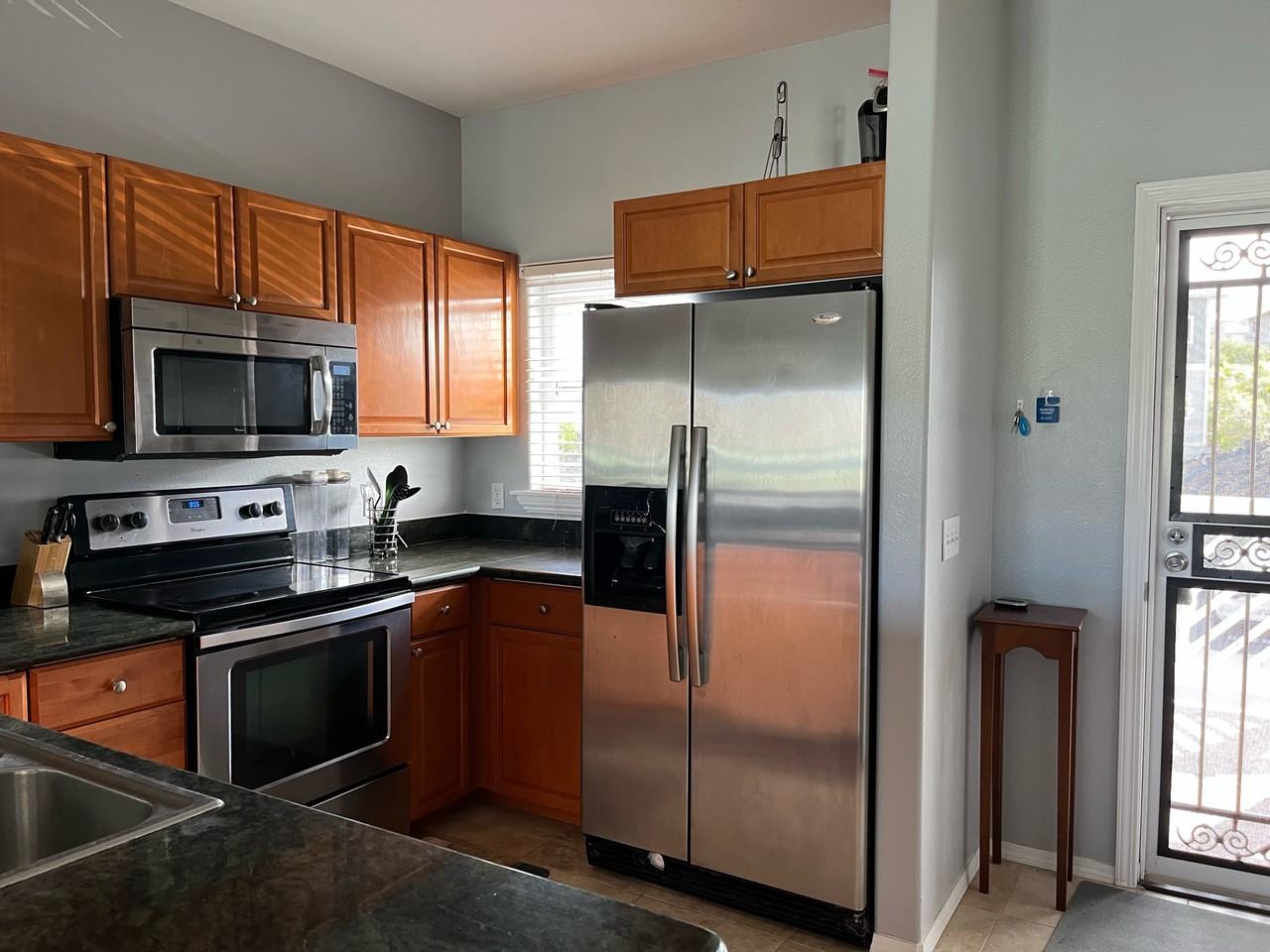 73-1106 Nuuanu Pl - Photo 3 of 24
