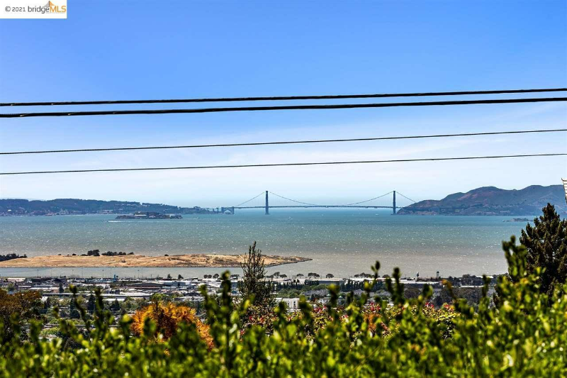 821 San Luis Rd - Photo 3 of 27