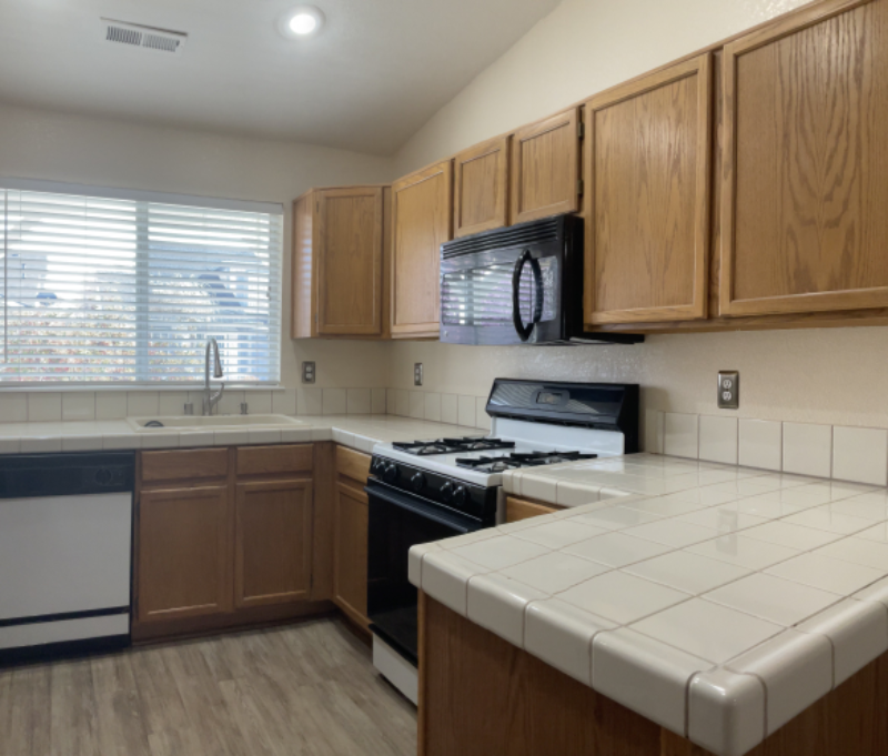 4523 China Rose Cir - Photo 5 of 23