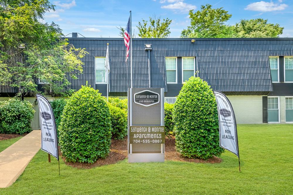 59twenty @ Monroe Apartments - Photo 2 of 27