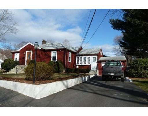 11 Roberts Rd - Photo 3 of 12