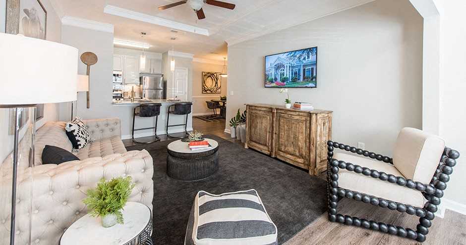 Heights of Kennesaw Apartments - Photo 4 of 76