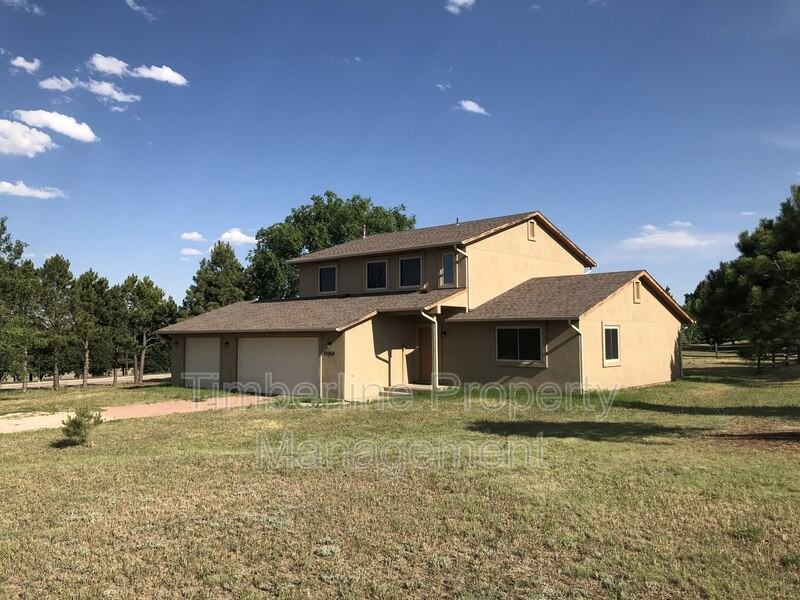 17960 Bakers Farm Rd - Photo 2 of 36