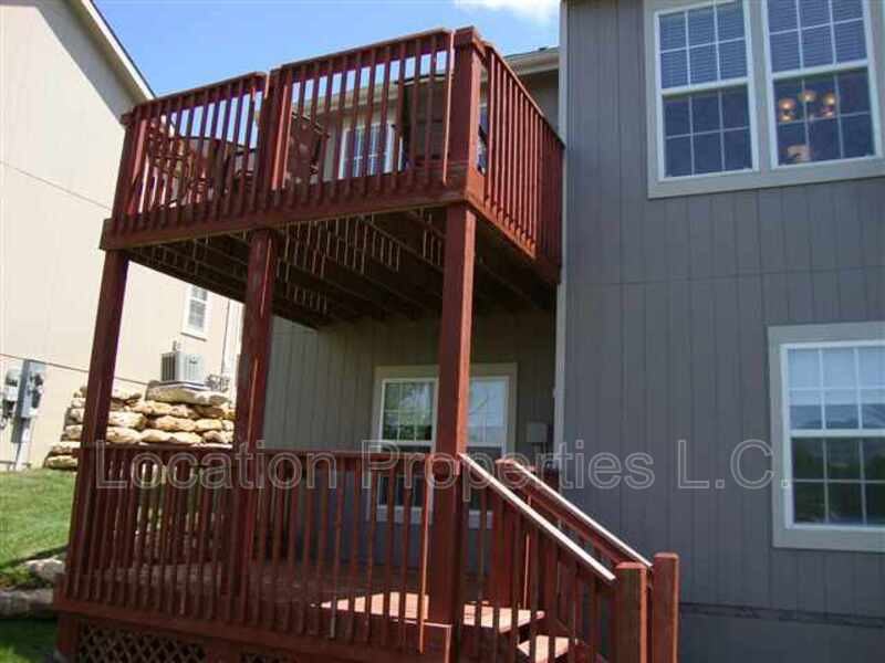 1457 Legends Cir - Photo 3 of 25