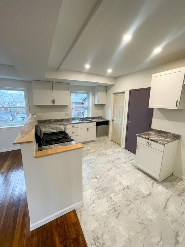 3500 Elm St - Photo 4 of 15