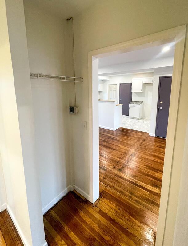 3500 Elm St - Photo 5 of 15