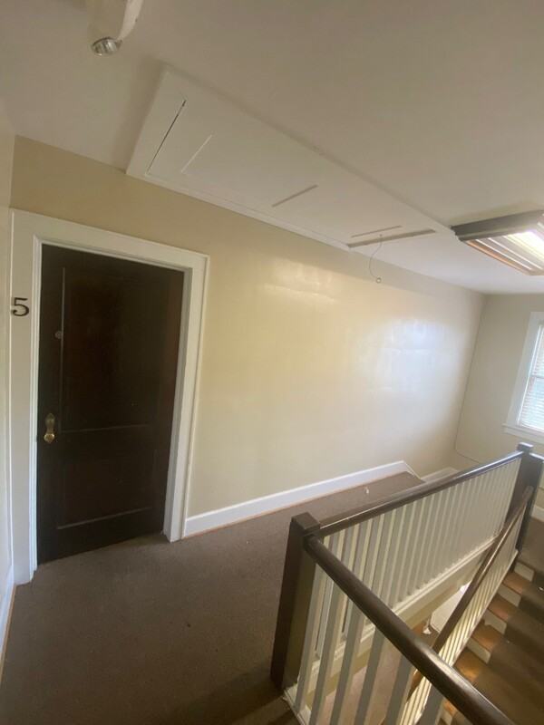 1915 Vineyard St - Photo 2 of 7