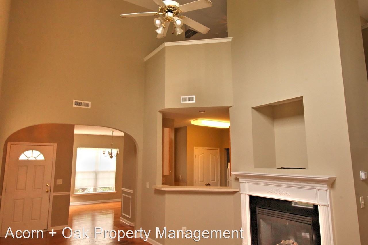 4 Moonstone Ct - Photo 3 of 13