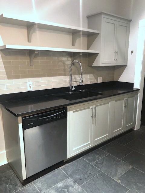 820 Habersham St #A - Photo 7 of 14