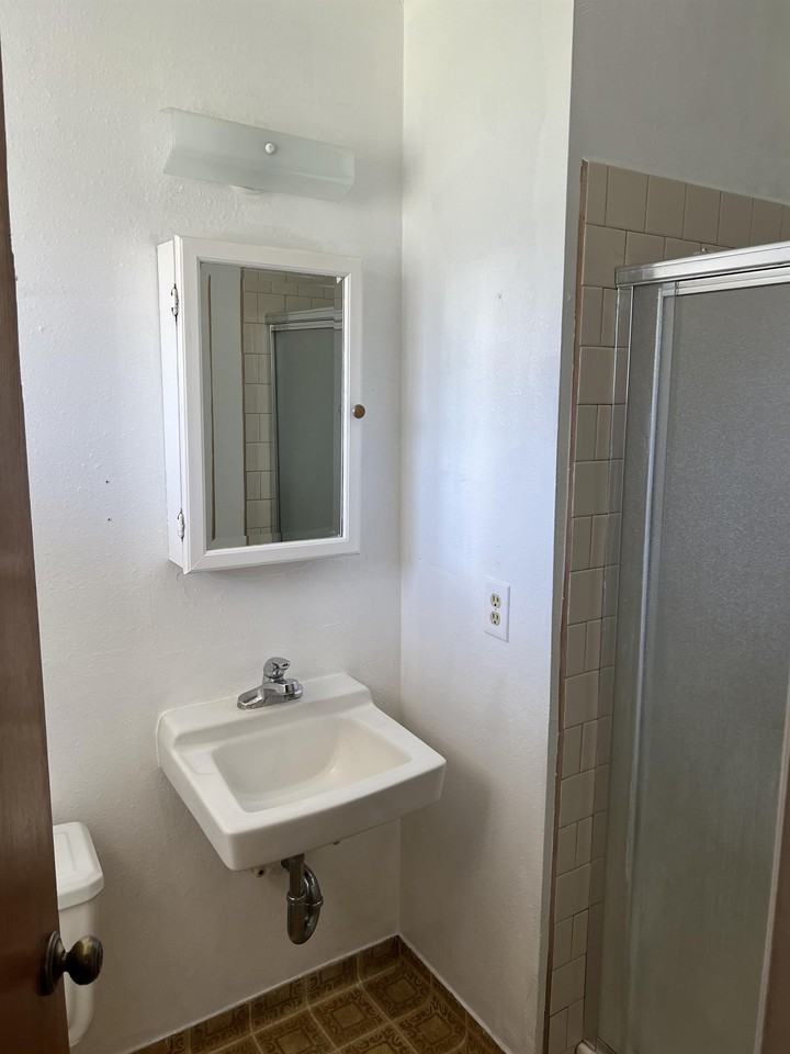 2701 S Fontana Ct #1 - Photo 5 of 13