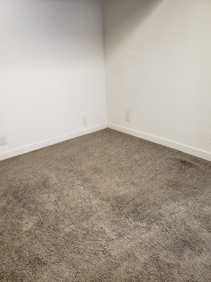 745 Clifton St #1 - Photo 2 of 10