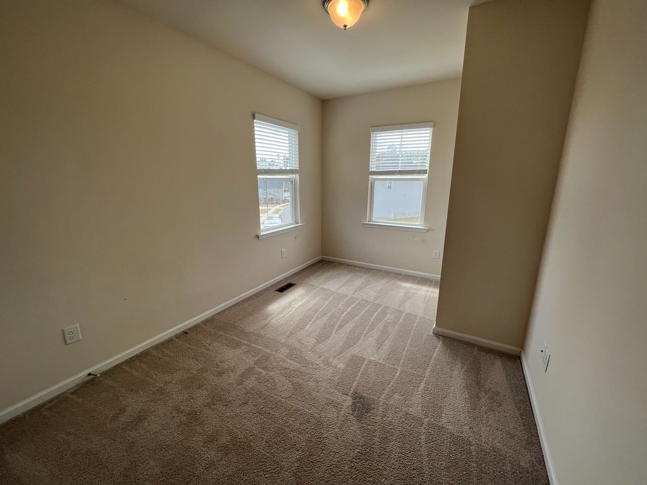 2261 Chattering Lory Lane - Photo 6 of 8