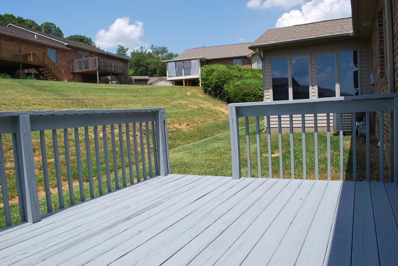 339 Viking Pl - Photo 2 of 16