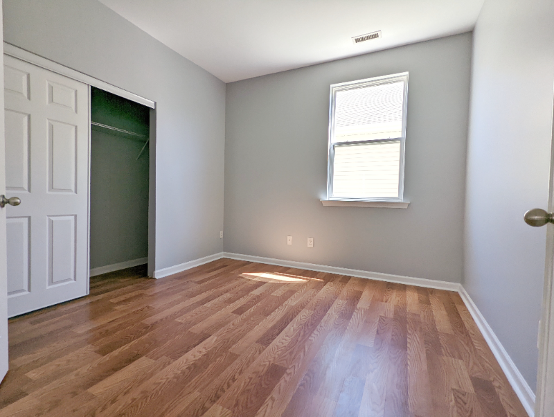 343 Edgecroft Way - Photo 5 of 20