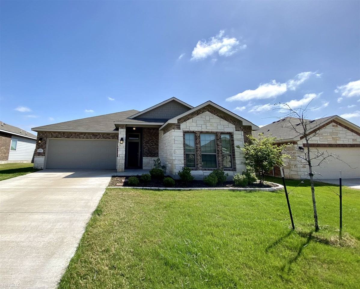 806 Dunford Dr - Photo 2 of 19