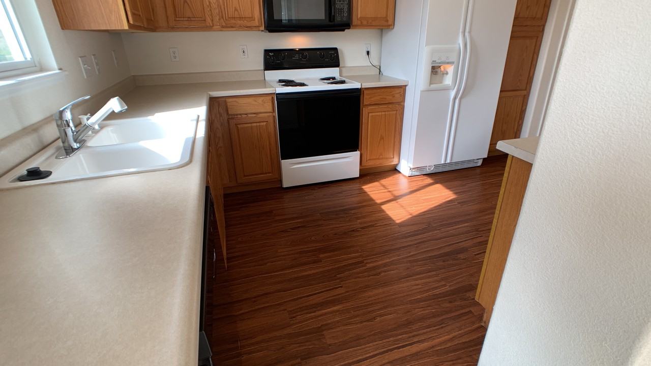 3790 Strawberry Field Grv #D - Photo 6 of 11