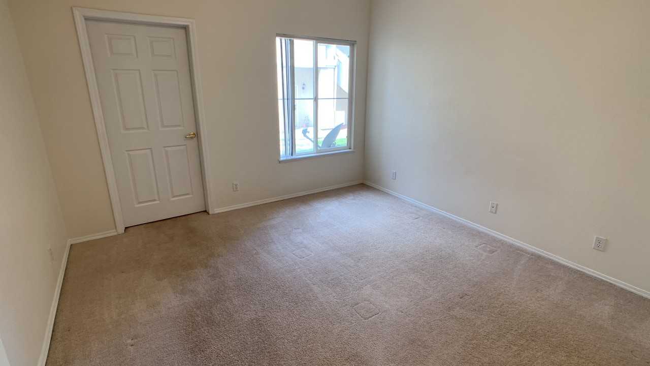 3790 Strawberry Field Grv #D - Photo 7 of 11