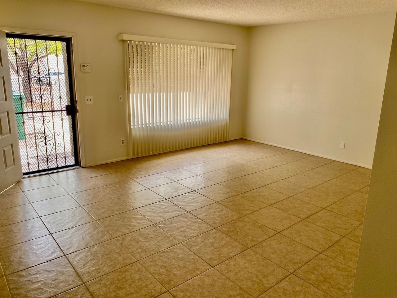 4530 N Mountain Quail Rd - Photo 2 of 14
