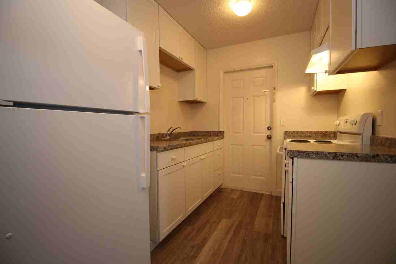 819 Nw 16th Ave - Photo 3 of 7