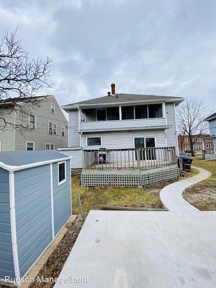 337 North Maple Avenue - Photo 2 of 13