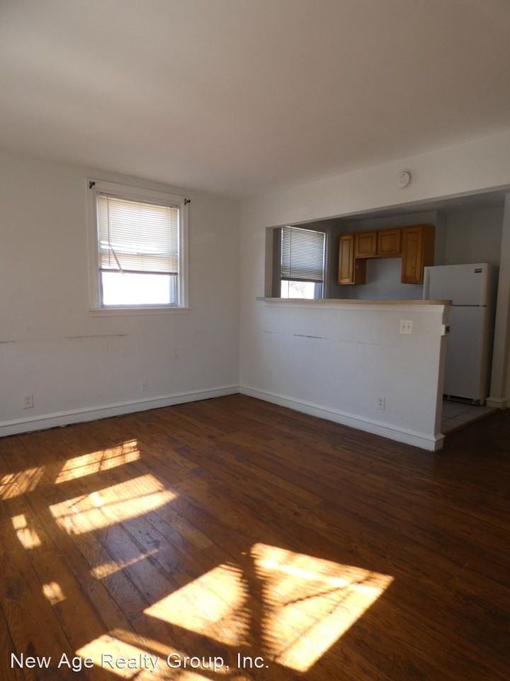 5057 Copley Road - Photo 2 of 7