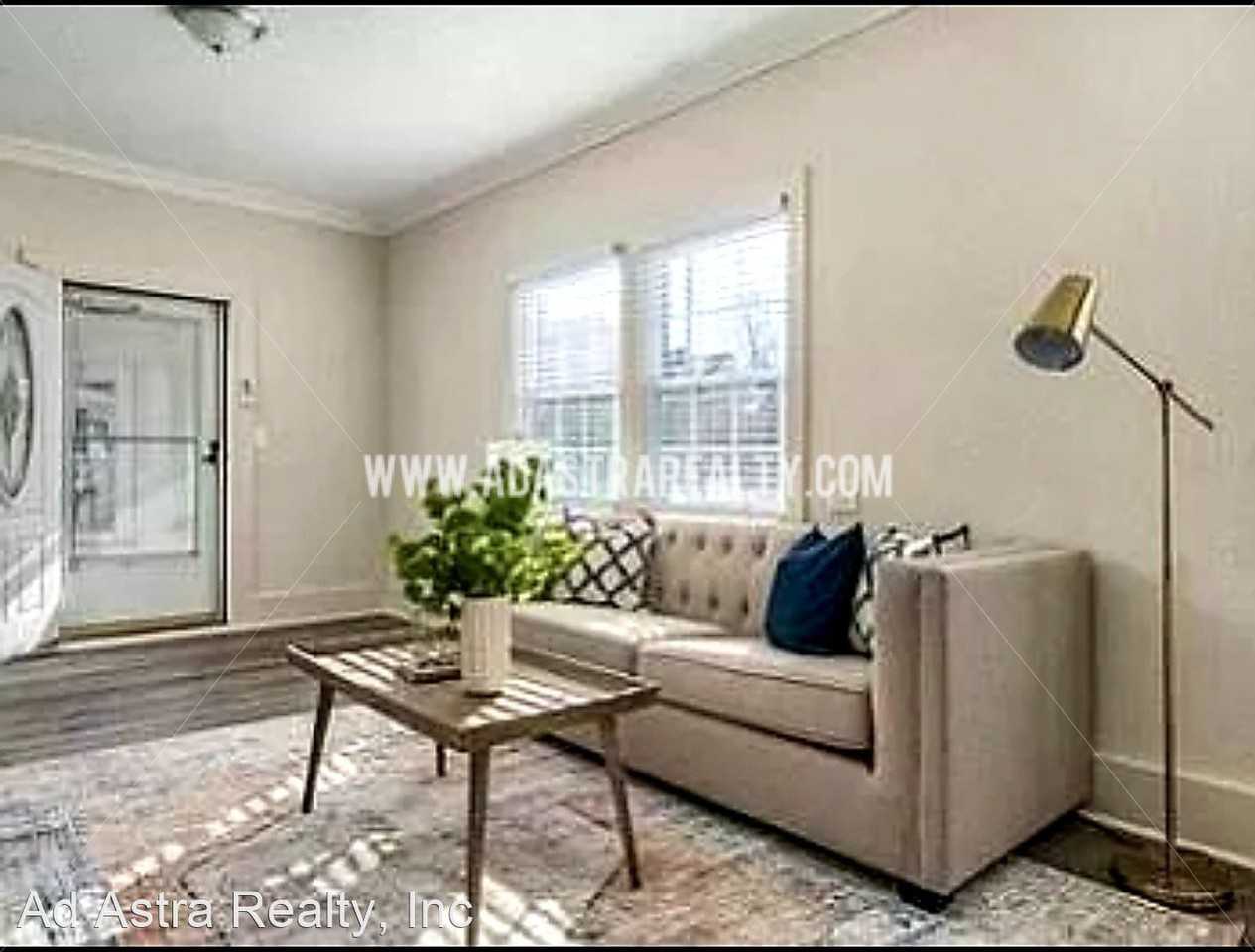 3264 Holmes St - Photo 2 of 16