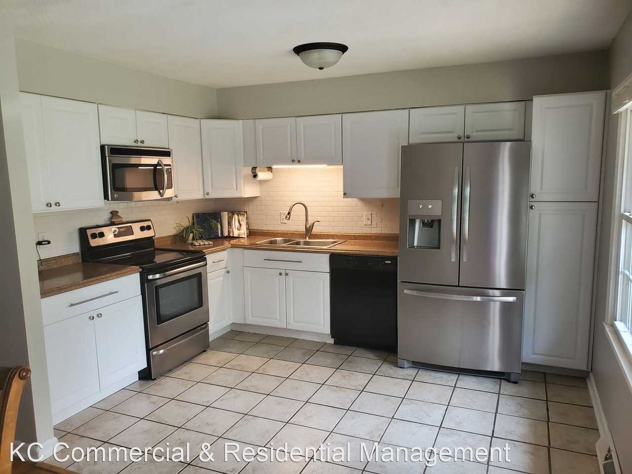 3401 Valencia Dr - Photo 2 of 16