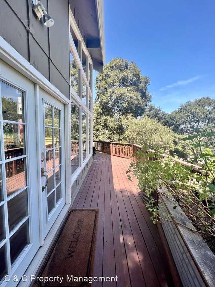 766 Loma Prieta Dr - Photo 2 of 17