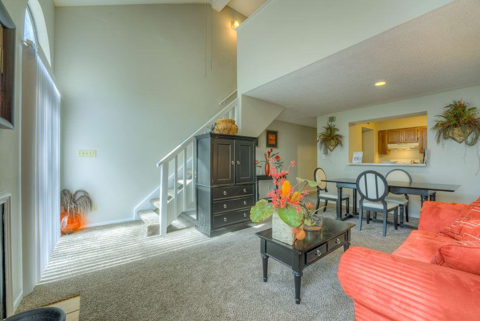 The Vale Apartments and Townhomes 8293 Brett Dr, Memphis, TN