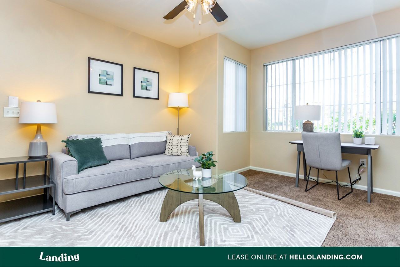 3450 N Hualapai Way - Photo 2 of 50