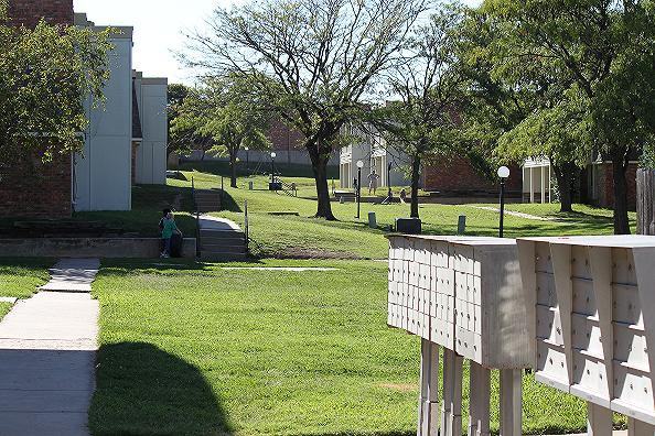 2201 North 14th - E-04 #E04 - Photo 2 of 3