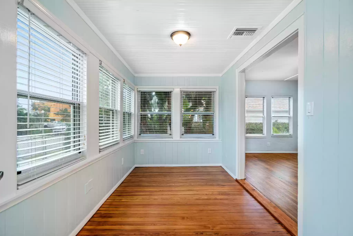608 El Vedado - Photo 2 of 8