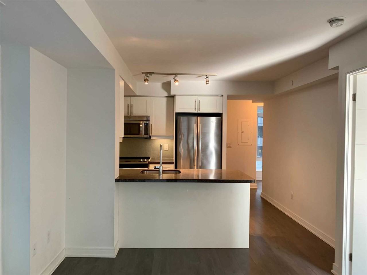 525 Adelaide Street West #630