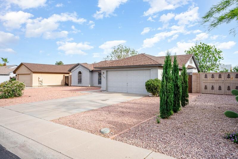 9139 W Banff Ln - Photo 3 of 28