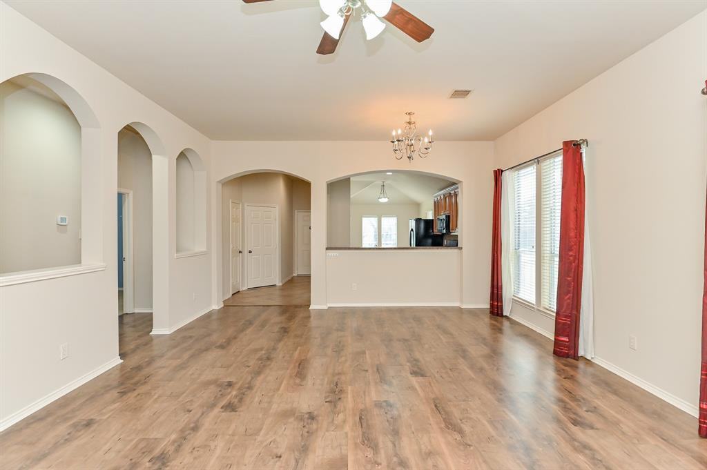 2106 Castle Gardens Ln #1 - Photo 7 of 32