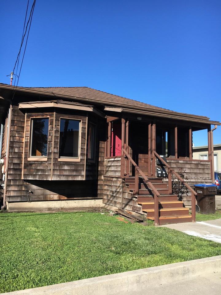 215 Blackburn St #215 - Photo 4 of 10