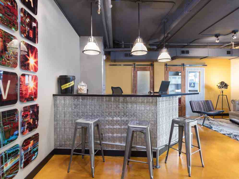 AVA Nob Hill - Photo 6 of 20