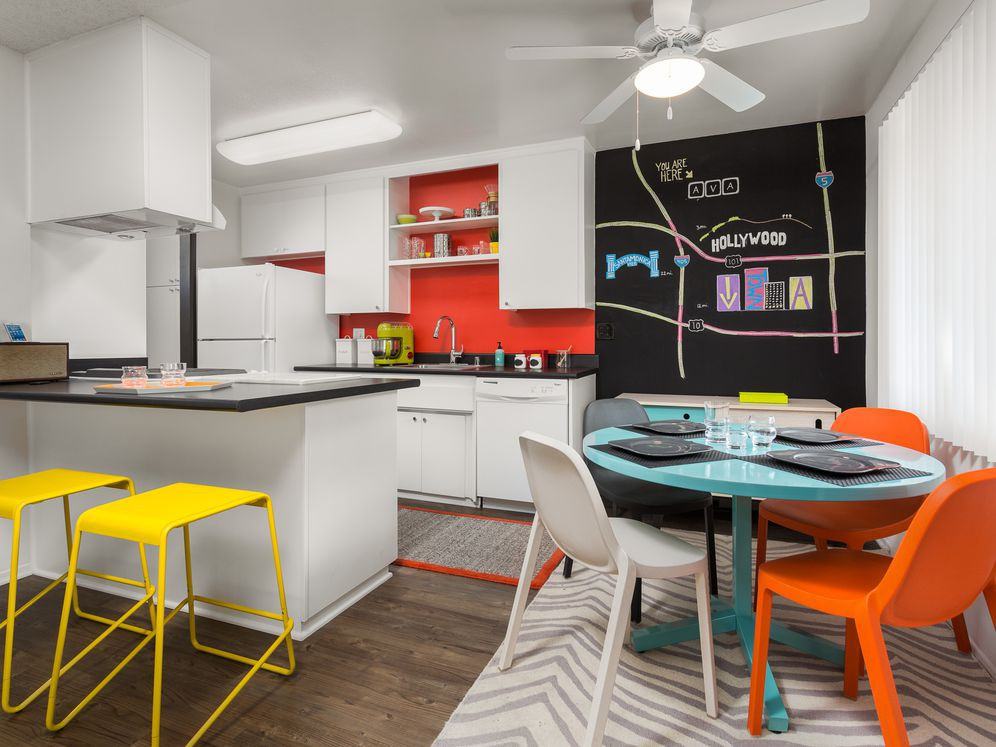 AVA Burbank - Photo 3 of 47