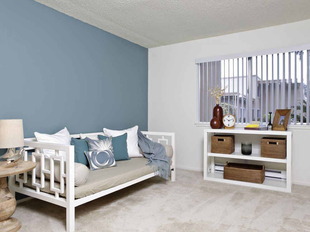 eaves Foster City - Photo 7 of 33