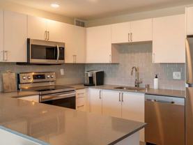 Avalon Sunset Towers - Photo 1 of 1