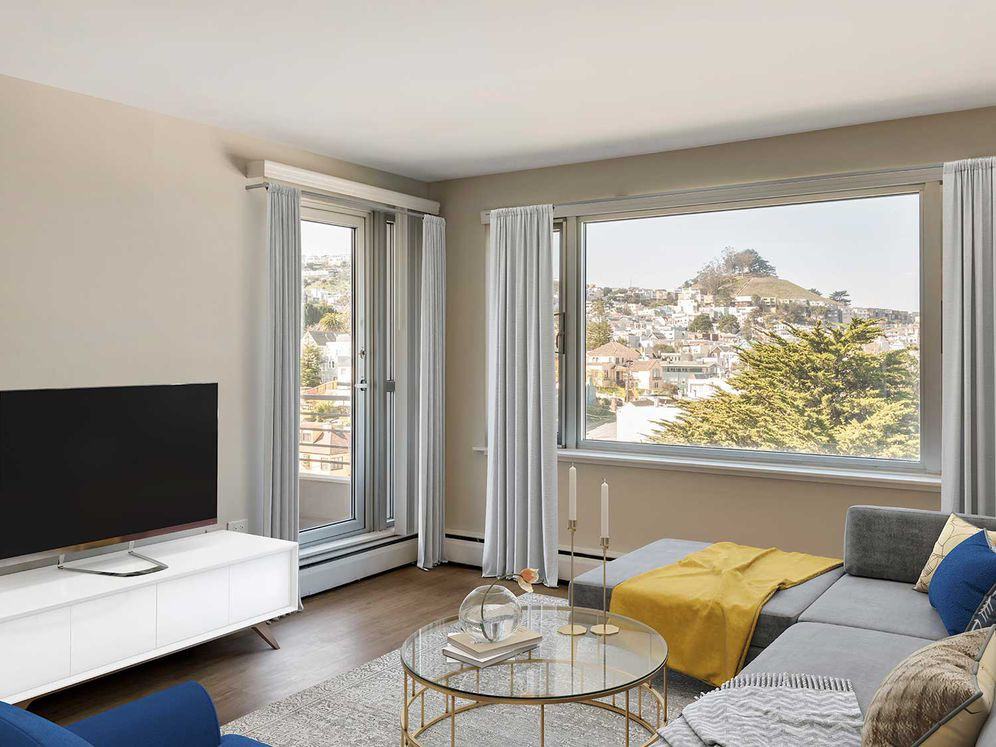 Avalon Sunset Towers - Photo 3 of 25