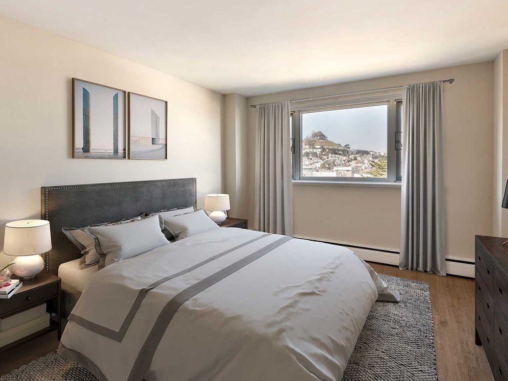 Avalon Sunset Towers - Photo 6 of 25